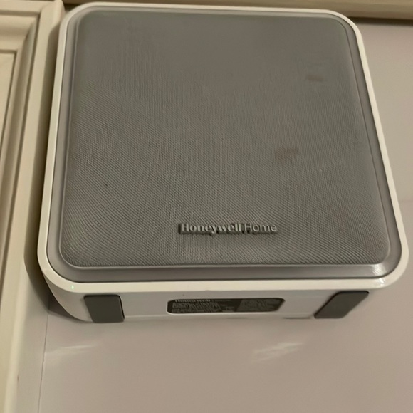 Honeywell Home - Picture 1 of 1